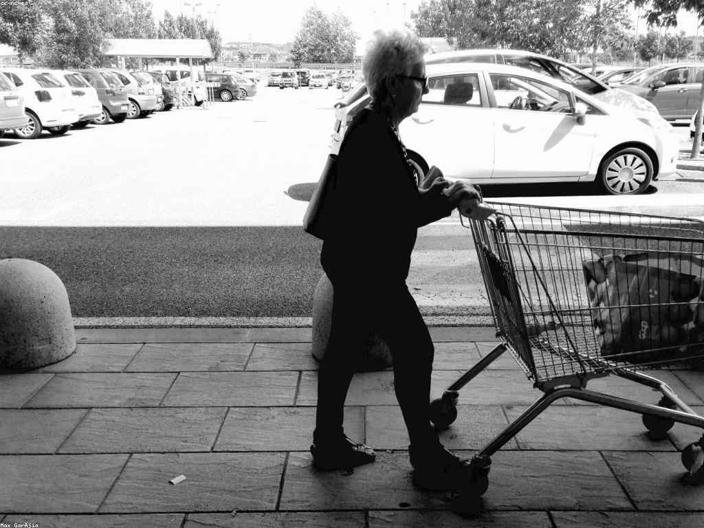 ព័ត៌មានសកម្មភាព: ការបង្ហាញនូវសកម្មភាពពិសេសក្នុងសង្គម