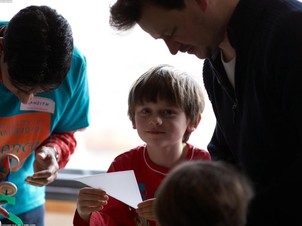 ព័ត៌មានសកម្មភាព និងការបង្ហាញសកម្មភាពសំខាន់ៗ