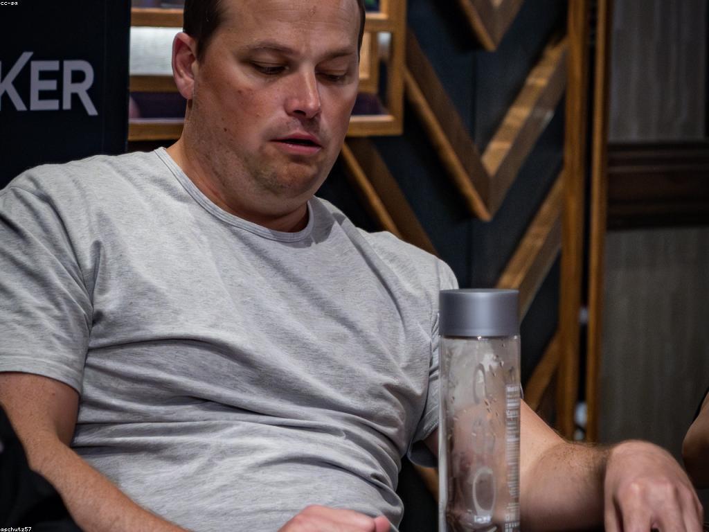 ដំណោះសោសម្រាប់ការប្រាក់រហ័សជាមួយនឹងហ្គេម